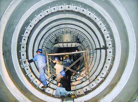 2019-10-30 宜萬(wàn)線電力貫通-架空線路改電纜線路工程---10kV小電阻接地裝置三套發(fā)貨。